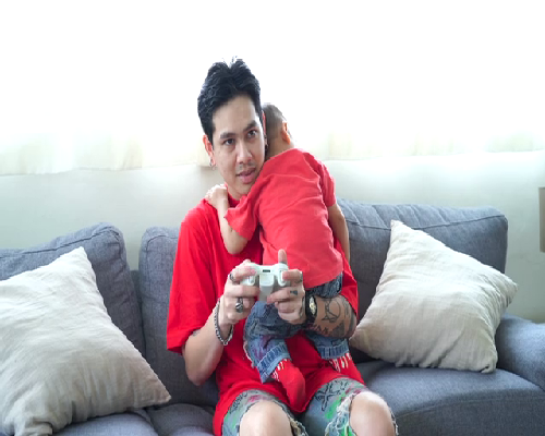 贵阳代怀靠谱医院,国内试管三次失败陈女士的赴泰试管终成功_试管移植囊胚