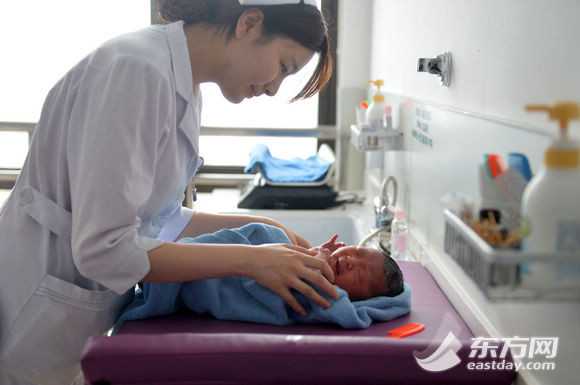 广州代孕中介哪家可靠_广州安全的代孕费用_365助孕计划：南方39健康美国试管